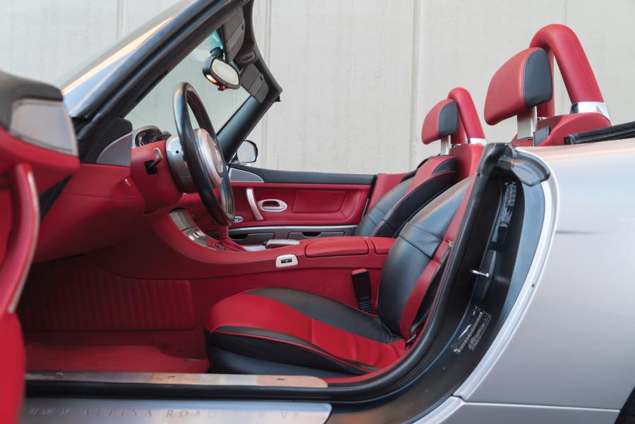 Интерьер Alpina Roadster V8 (E52) 2002 года  (NA) (фото 39 из 56)